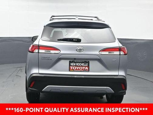 2024 Toyota Corolla Cross LE