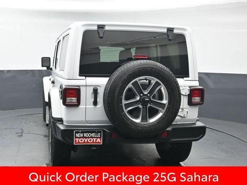2023 Jeep Wrangler 4-Door Sahara 4x4