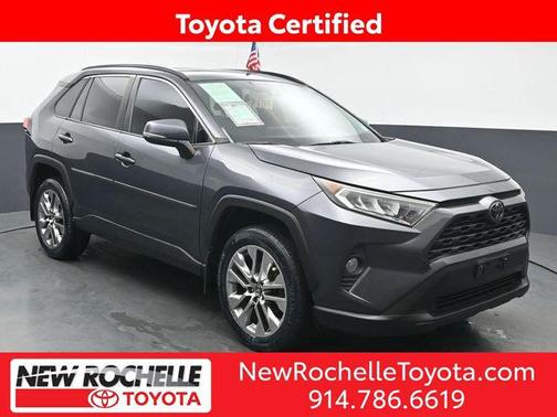 2019 Toyota RAV4 XLE Premium
