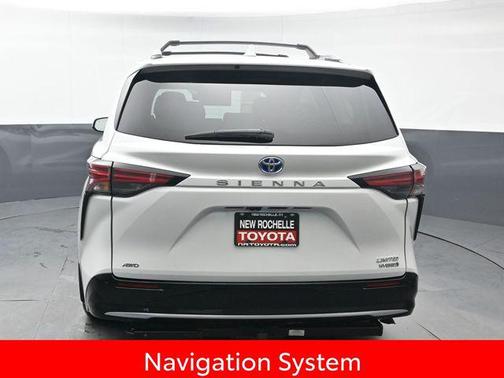 2023 Toyota Sienna Limited 7-Passenger