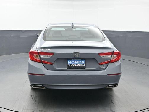 2021 Honda Accord Touring 2.0T
