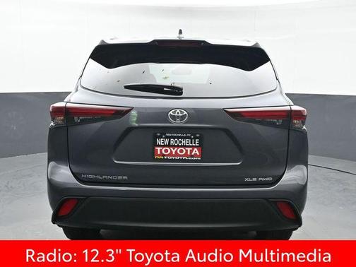 2025 Toyota Highlander XLE