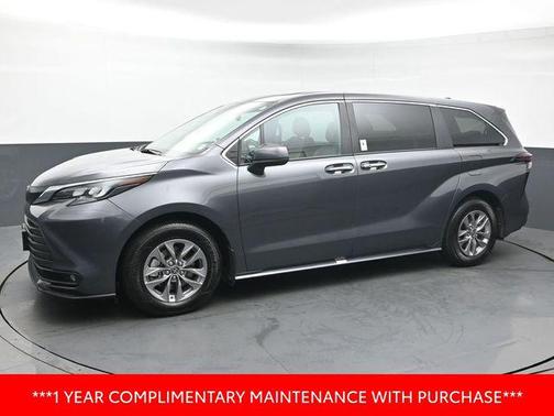 2025 Toyota Sienna XLE 7 Passenger