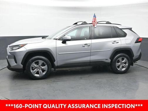 2022 Toyota RAV4 Hybrid LE