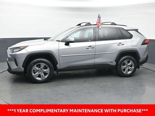 2022 Toyota RAV4 Hybrid LE
