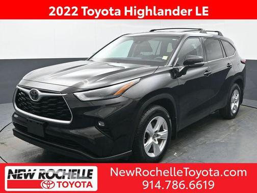2022 Toyota Highlander LE