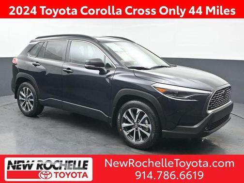 2024 Toyota Corolla Cross XLE