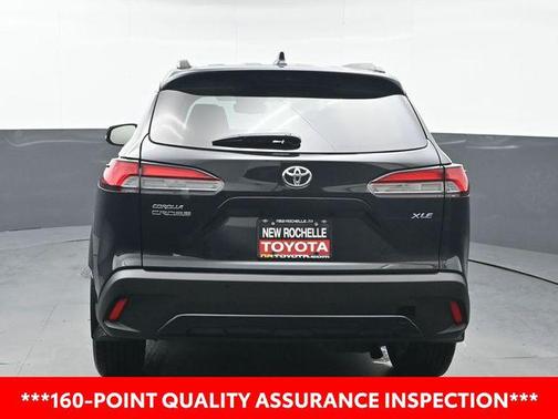 2024 Toyota Corolla Cross XLE