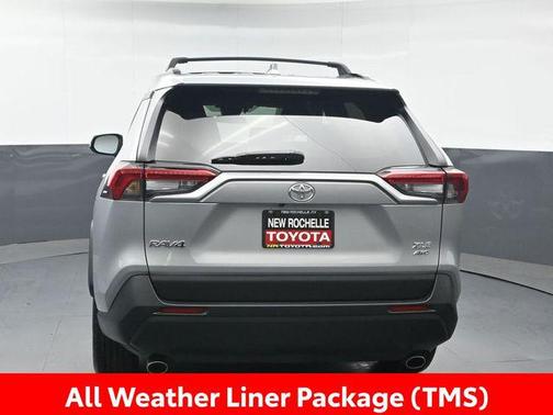 Silver Sky Metallic 2022 Toyota RAV4 XLE