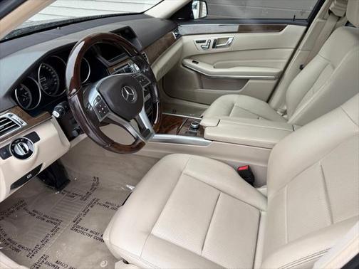 2016 Mercedes-Benz E-Class 4MATIC