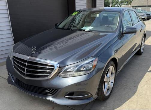 2016 Mercedes-Benz E-Class 4MATIC