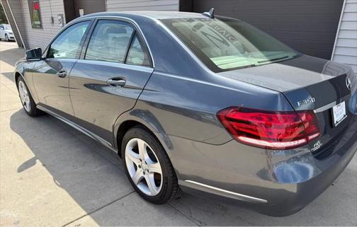 2016 Mercedes-Benz E-Class 4MATIC