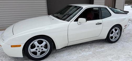 1987 Porsche 944 s
