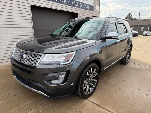 2017 Ford Explorer Platinum