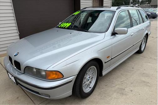 2000 BMW 528 Sport Wagon