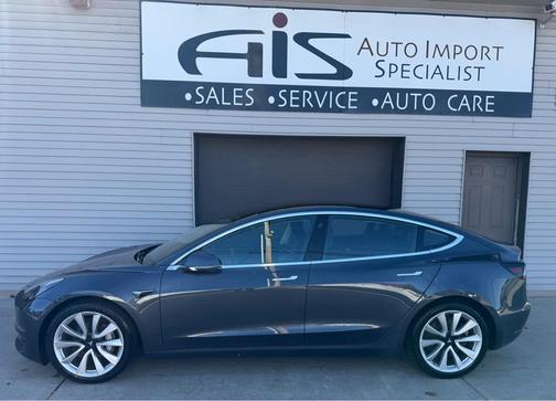 2018 Tesla Model 3 Standard