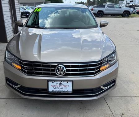 2016 Volkswagen Passat 1.8T S