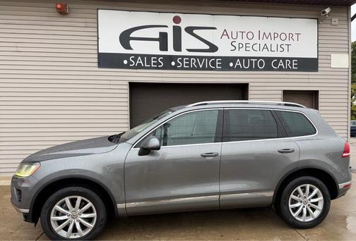2016 Volkswagen Touareg VR6 Sport