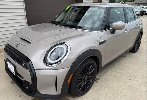 2024 MINI Hardtop Cooper S