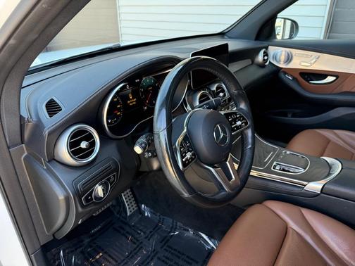 2020 Mercedes-Benz GLC 300 4MATIC