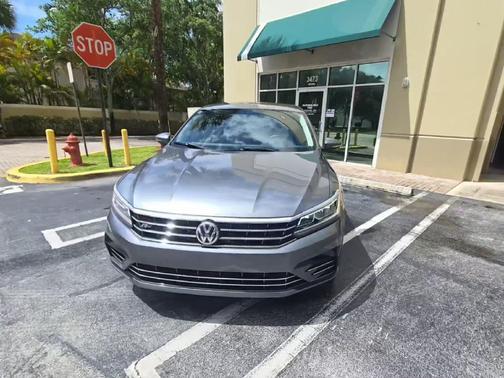 GRAY 2017 Volkswagen Passat 1.8T R-Line w/Comfort