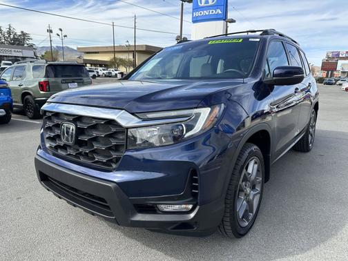 Obsidian Blue Pearl 2023 Honda Passport