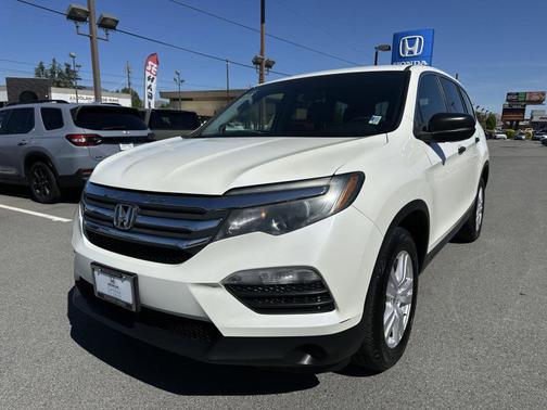 White Diamond Pearl 2018 Honda Pilot
