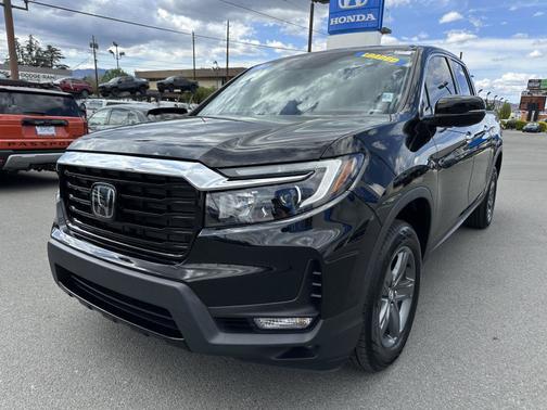 Crystal Black Pearl 2023 Honda Ridgeline