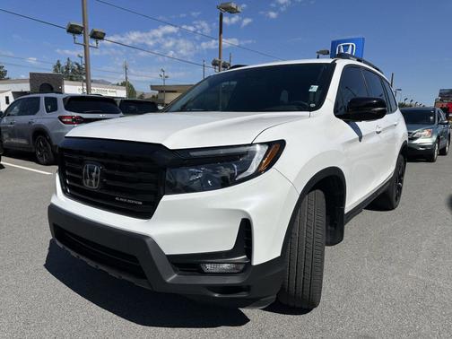 Platinum White Pearl 2024 Honda Passport
