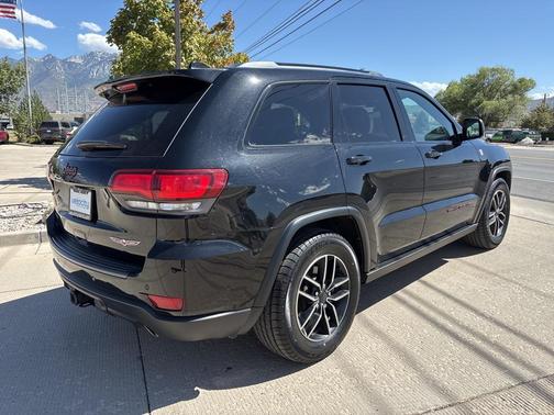 2019 Jeep Grand Cherokee Trailhawk