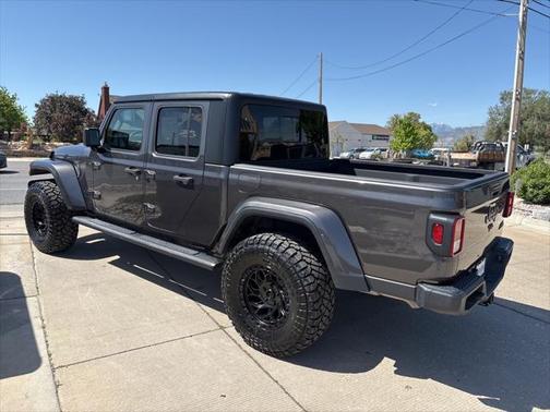 2023 Jeep Gladiator Sport S