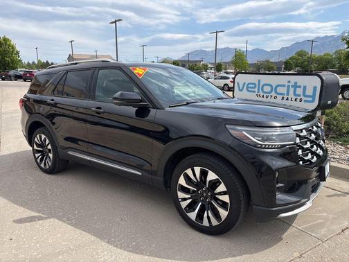 Black Metallic 2025 Ford Explorer Platinum
