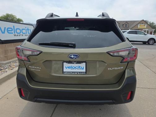 2022 Subaru Outback Premium