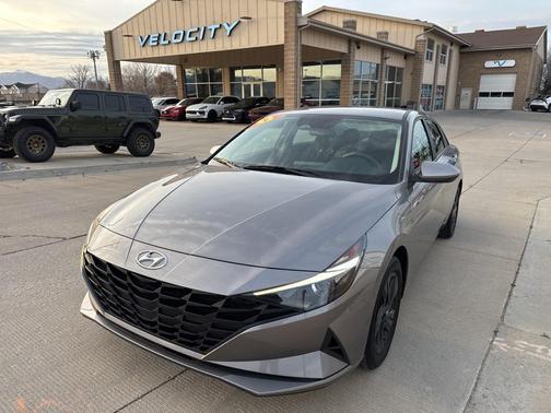 2023 Hyundai ELANTRA HEV Blue