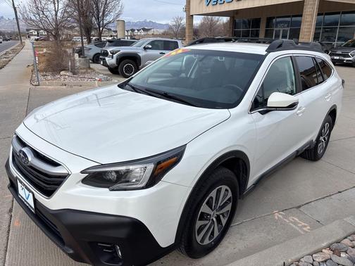 2022 Subaru Outback Premium