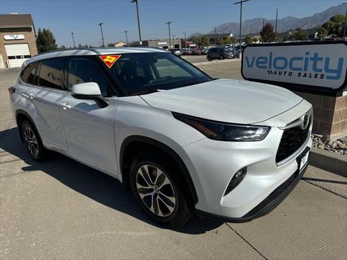 2022 Toyota Highlander XLE