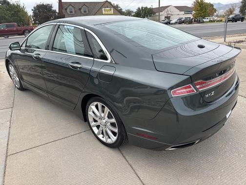 2016 Lincoln MKZ Base