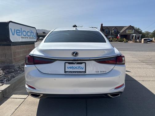2024 Lexus ES 350 Base