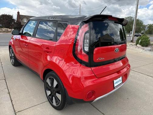 2017 Kia Soul +