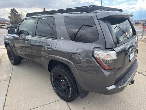 2022 Toyota 4Runner SR5