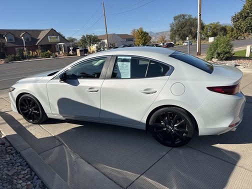 2024 Mazda Mazda3 2.5 S Select Sport