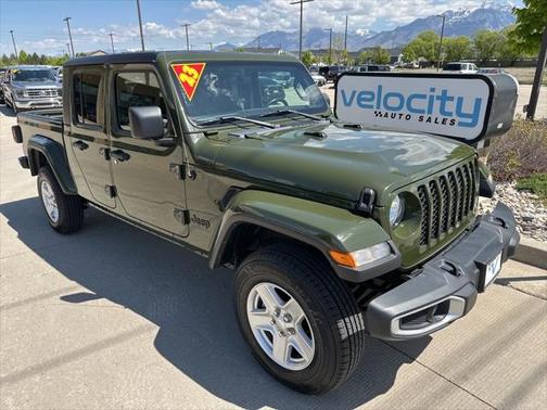 2023 Jeep Gladiator Sport S