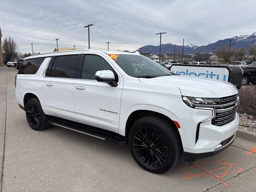 2023 Chevrolet Suburban Premier