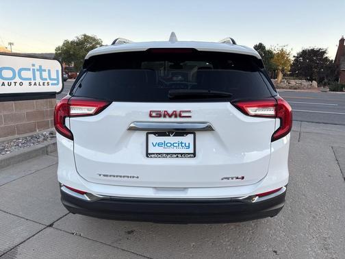 2023 GMC Terrain AWD AT4