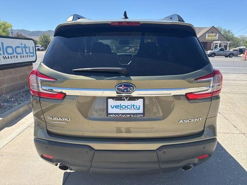 Green Metallic 2025 Subaru Ascent Premium 7-Passenger