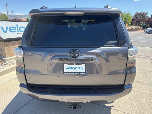 Magnetic Gray Metallic 2021 Toyota 4Runner SR5