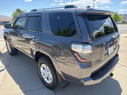 Magnetic Gray Metallic 2021 Toyota 4Runner SR5