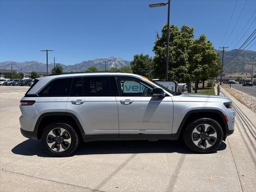 2023 Jeep Grand Cherokee 4xe Base
