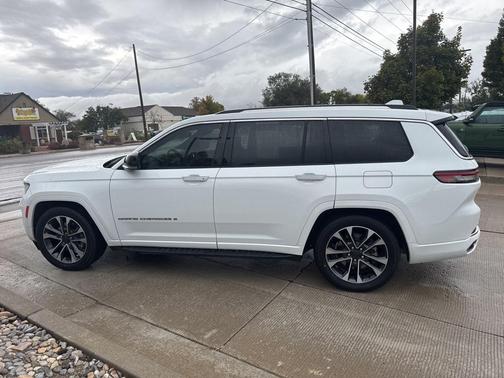 2021 Jeep Grand Cherokee L Overland