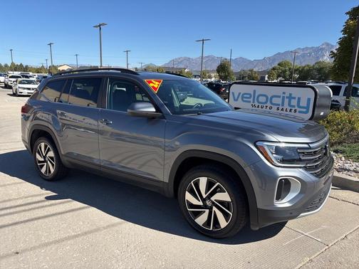 2024 Volkswagen Atlas 2.0T SE w/Technology 4MOTION